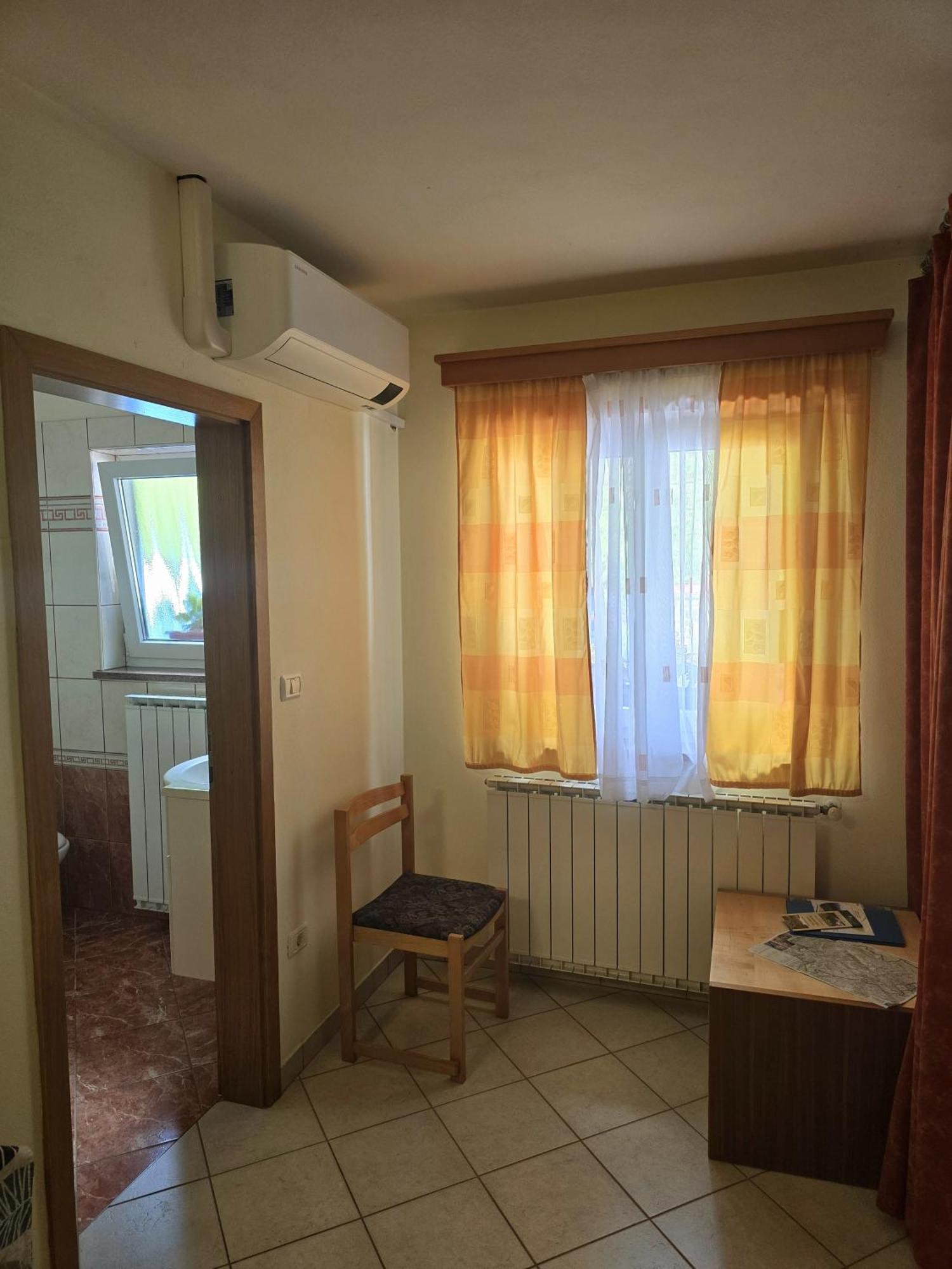 Guest House Kocanija Ilirska Bistrica Kültér fotó